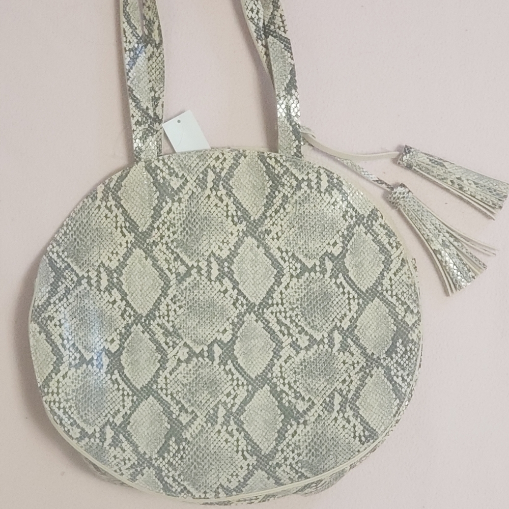 Women's handbag